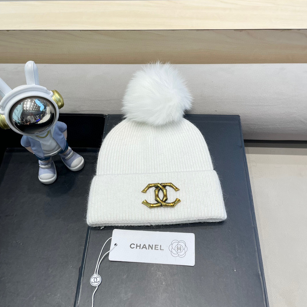Chanel官网品质香奈儿%70羊毛+%30兔毛秋冬网红时尚博主推荐款毛线帽，小红书爆款，手感超柔软舒适的针织线帽，弹性