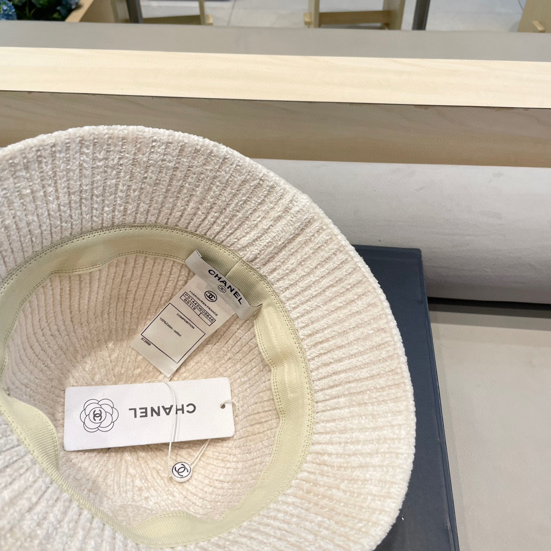 Chanel 纯色针织雪尼尔渔夫帽女短檐秋冬百搭休闲韩版显脸小网红水桶盆帽