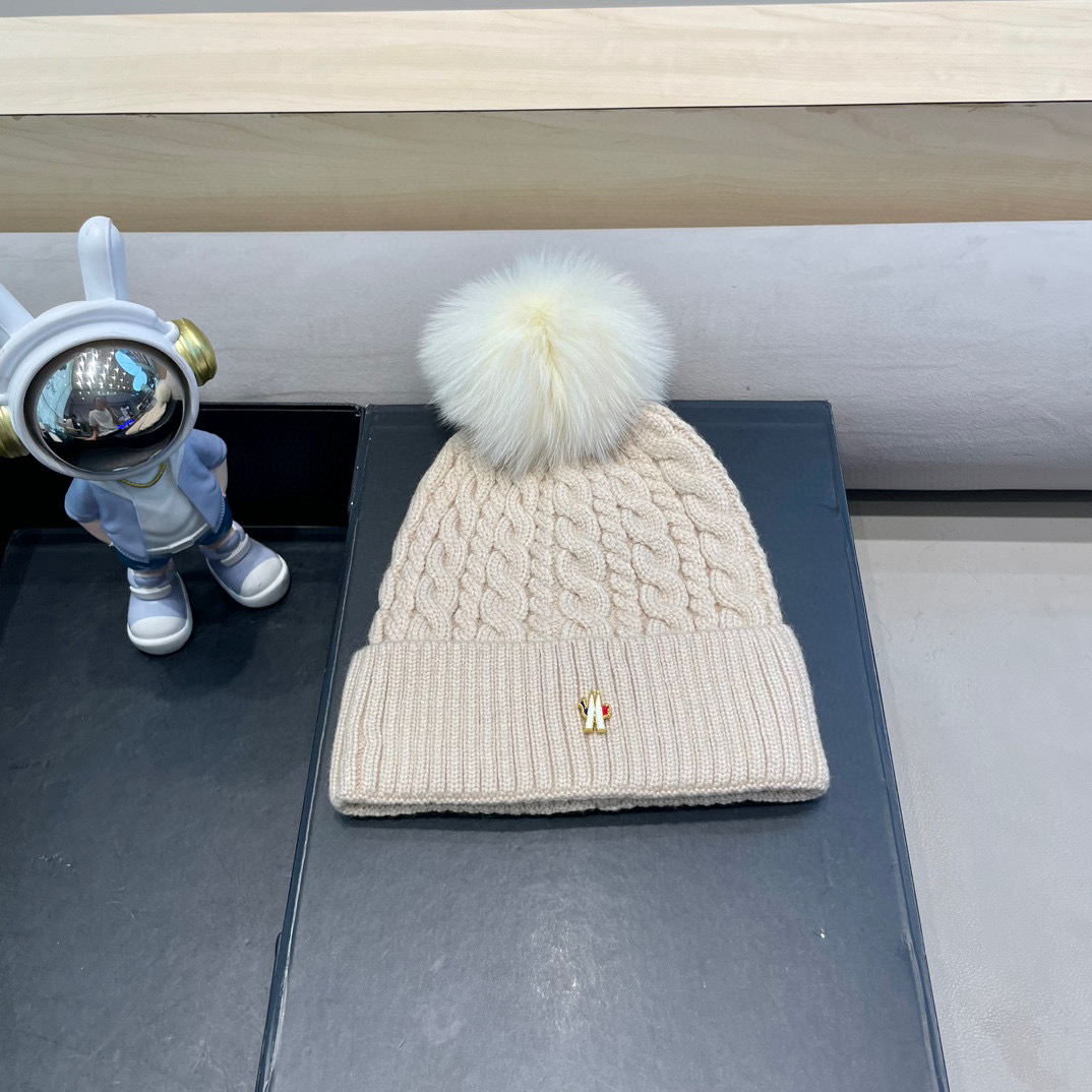 moncler加绒毛线帽女款冬季保暖加厚百搭冷帽防风麻花针织帽护耳学生帽子