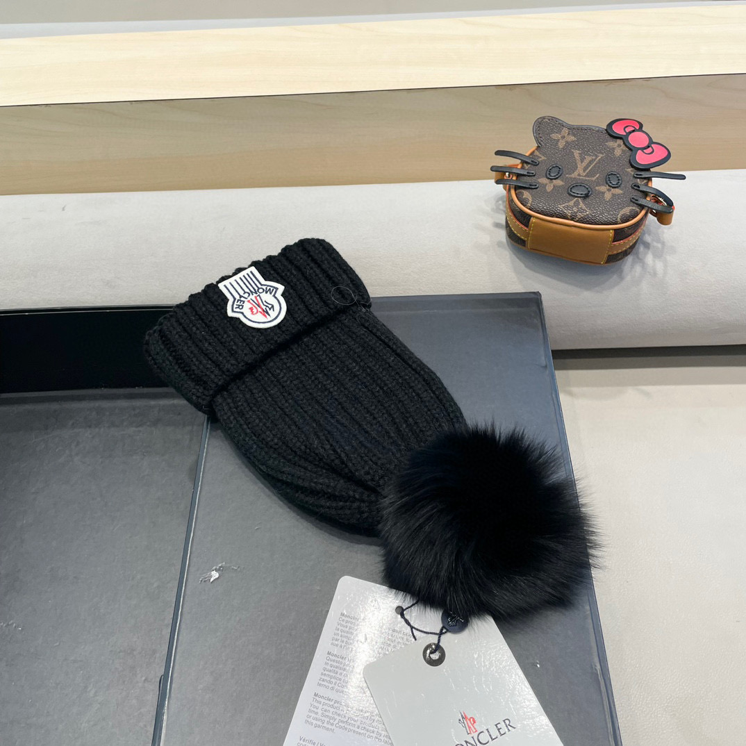 moncler蒙口欧美风格秋冬新款保暖羊毛帽儿童男女款通用版毛线帽冷帽帽子