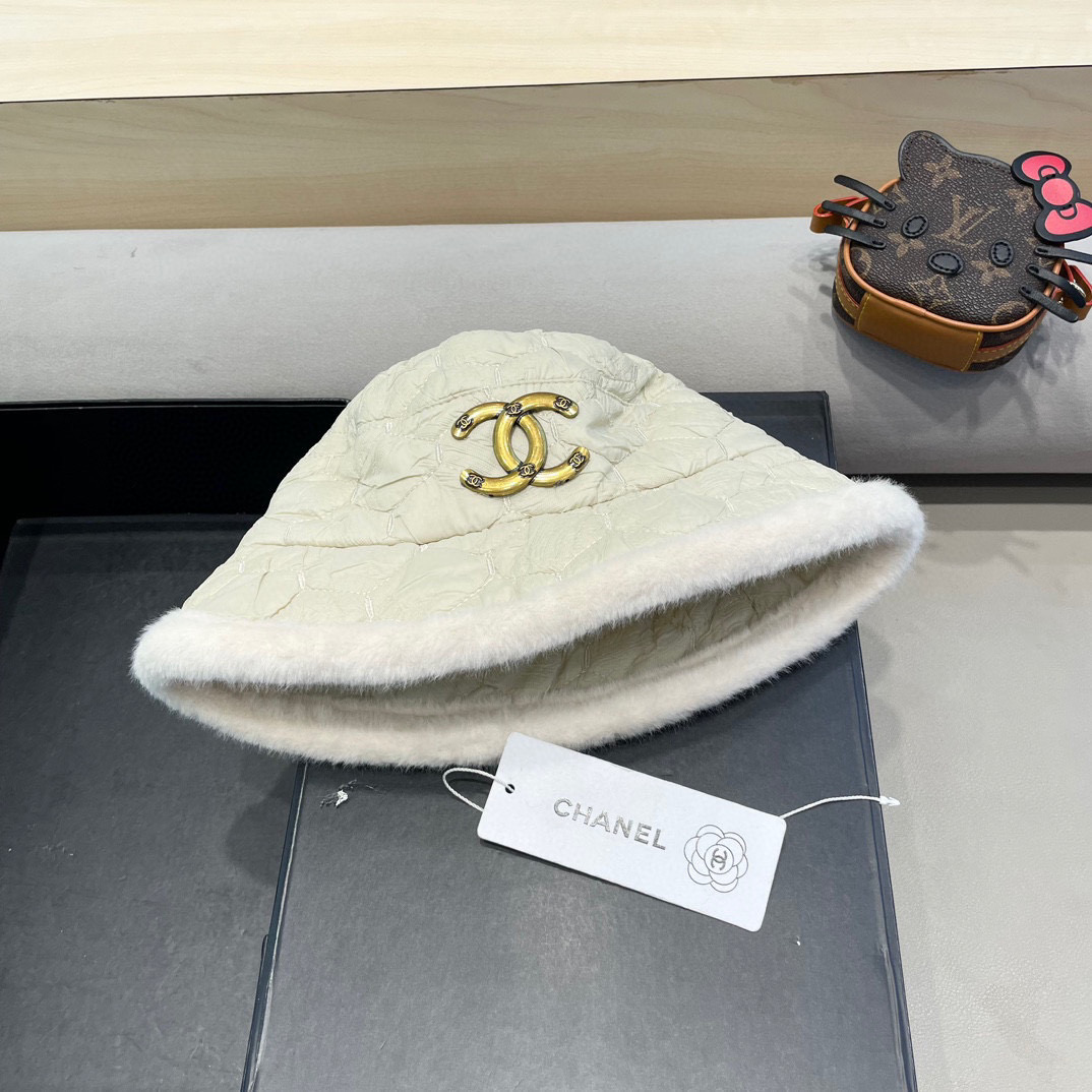 NO:604996,Chanel hat women's Korean version versatile autumn and winter warm Japanese fisherman hat black face small bucket hat covering basin hat ear protection hat fisherman hat baseball cap knitted hat, hat, chanel, espadrilles, hats19860909Chanel 帽子女韩版百搭秋冬保暖日系渔夫帽黑色显脸小水桶帽遮脸盆帽护耳帽子渔夫帽棒球帽针织帽,帽子,chanel,espadrilles,hats,hat