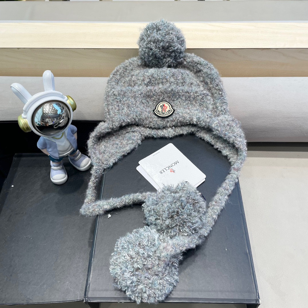 NO:605028,moncler24 winter new plush design knitted beanie, fashionable and versatile, warm and eye-catching, age-reducing, ear protection, cold hat, fisherman hat, baseball cap, knitted hat, hat, espadrilles, hats19860909moncler24冬季新款毛绒设计款针织毛线帽时尚百搭保暖显脸小减龄护耳冷帽帽子渔夫帽棒球帽针织帽,帽子,espadrilles,hats,hat