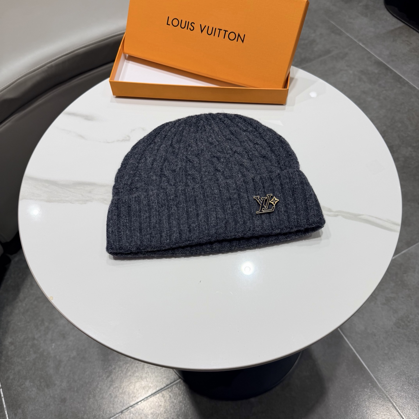 NO:604706,LV Louis Vuitton autumn and winter new knitted wool fabric hat, warm woolen hat, hat fisherman hat baseball cap knitted hat, hat, louis vuitton, louis vuitton, espadrilles, hats19860909LV路易威登 秋冬新款针织羊毛面料帽,保暖毛线帽,帽子渔夫帽棒球帽针织帽,帽子,louis vuitton,louis vuitton,espadrilles,hats,hat