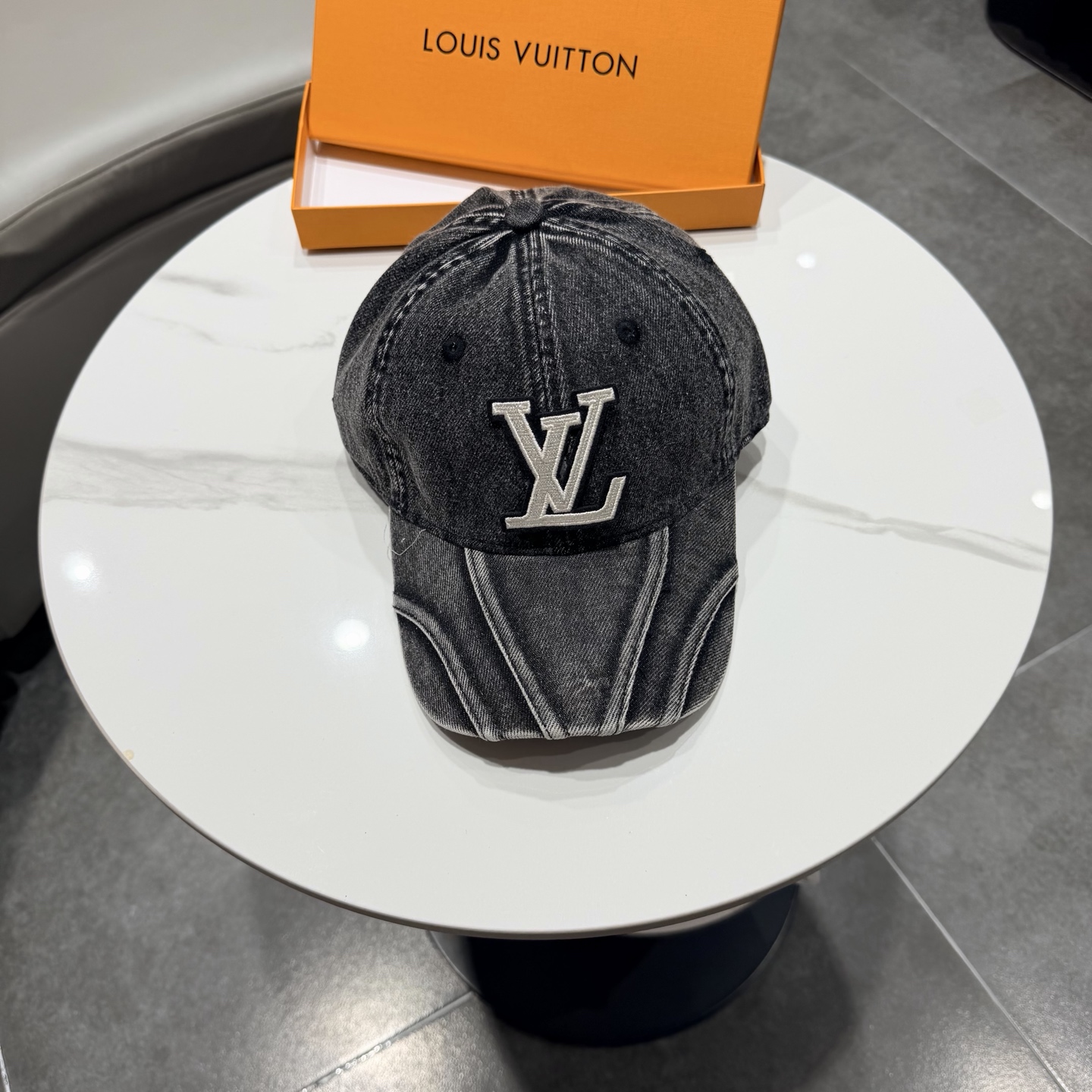 NO:604711,Louis Vuitton baseball cap LouisVuitton new autumn and winter LV baseball cap, heavy industry to create high-end atmosphere, versatile style unisex hat fisherman hat baseball cap knitted hat, hat, louis vuitton, louis vuitton, louis vuitton, espadrilles, hats19860909路易威登棒球帽 LouisVuitton新款秋冬LV棒球帽,重工打造高端大气,百搭款男女通用帽子渔夫帽棒球帽针织帽,帽子,louis vuitton,louis vuitton,louis vuitton,espadrilles,hats,hat