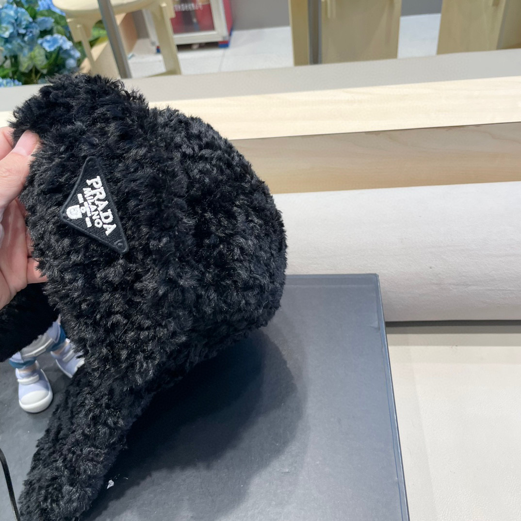 chapeau prada 2024 Nouveau — photo 3