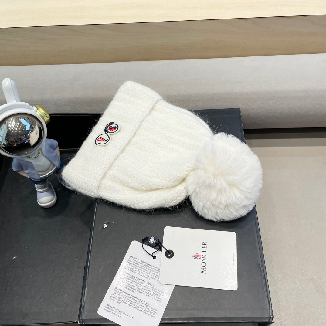 moncler加绒毛线帽女款冬季保暖加厚百搭冷帽防风麻花针织帽护耳学生帽子