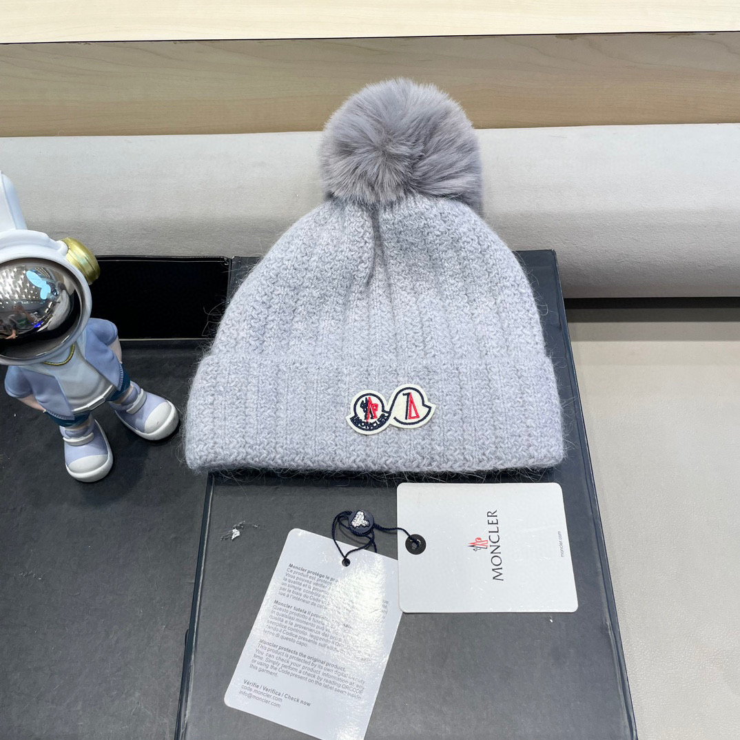 moncler加绒毛线帽女款冬季保暖加厚百搭冷帽防风麻花针织帽护耳学生帽子