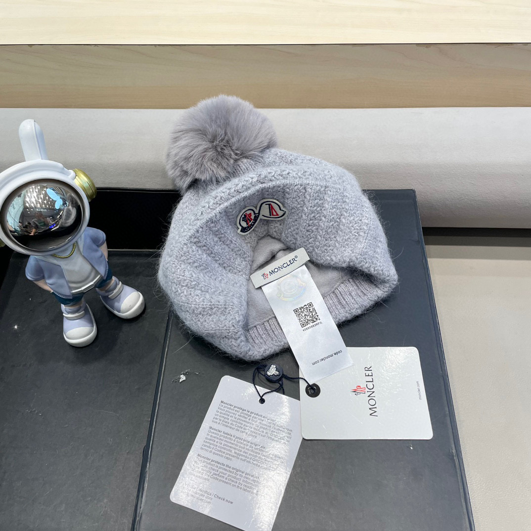 moncler加绒毛线帽女款冬季保暖加厚百搭冷帽防风麻花针织帽护耳学生帽子