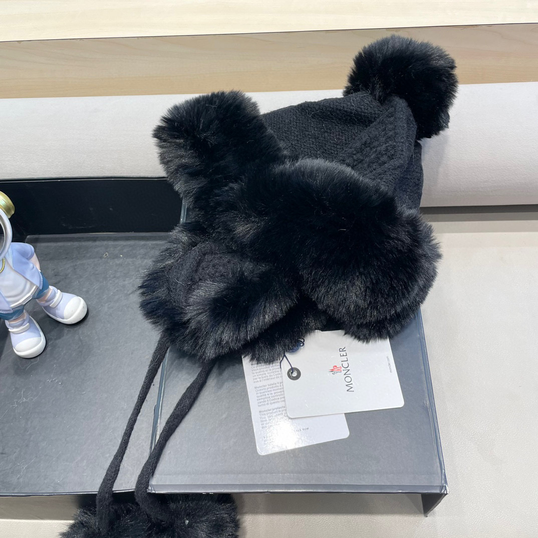 MONCLER蒙口2026新款加厚毛绒雷锋帽女冬季保暖骑车防寒保暖蒙古帽防冻针织帽