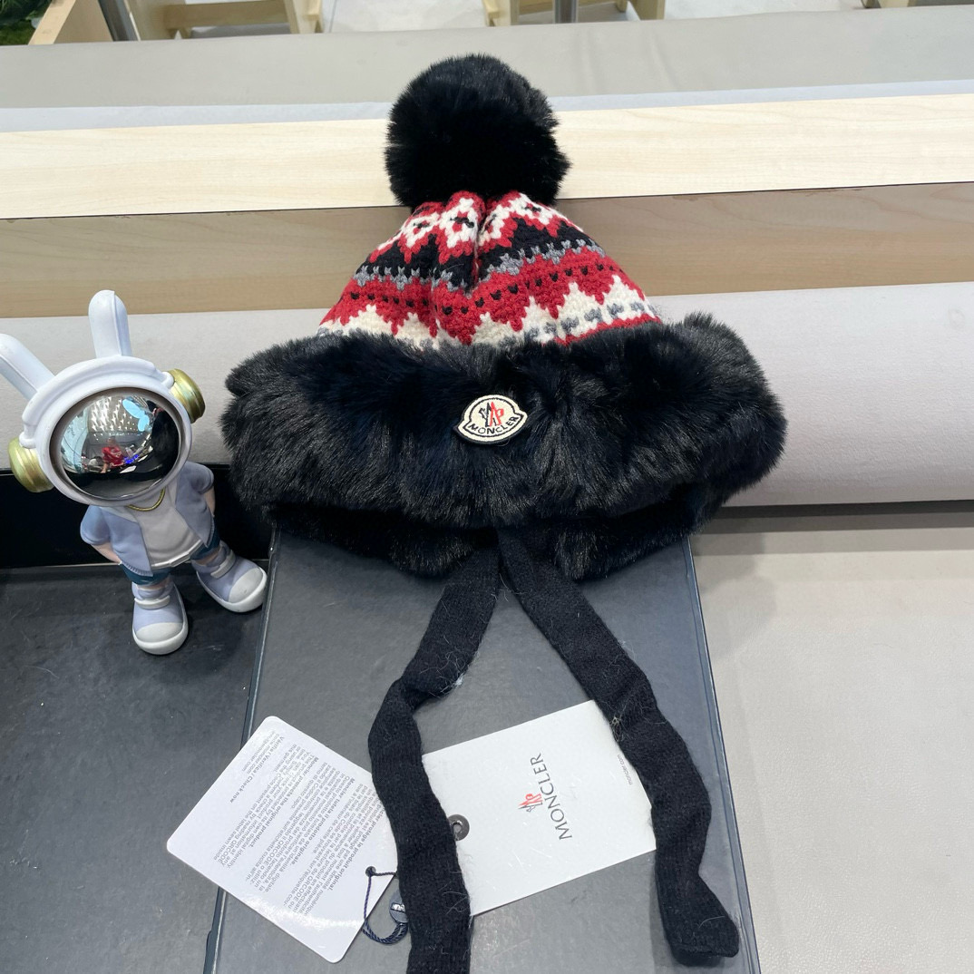 moncler冬季新款加厚保暖雷锋帽女东北2026新款护耳防寒帽子可爱毛线帽潮
