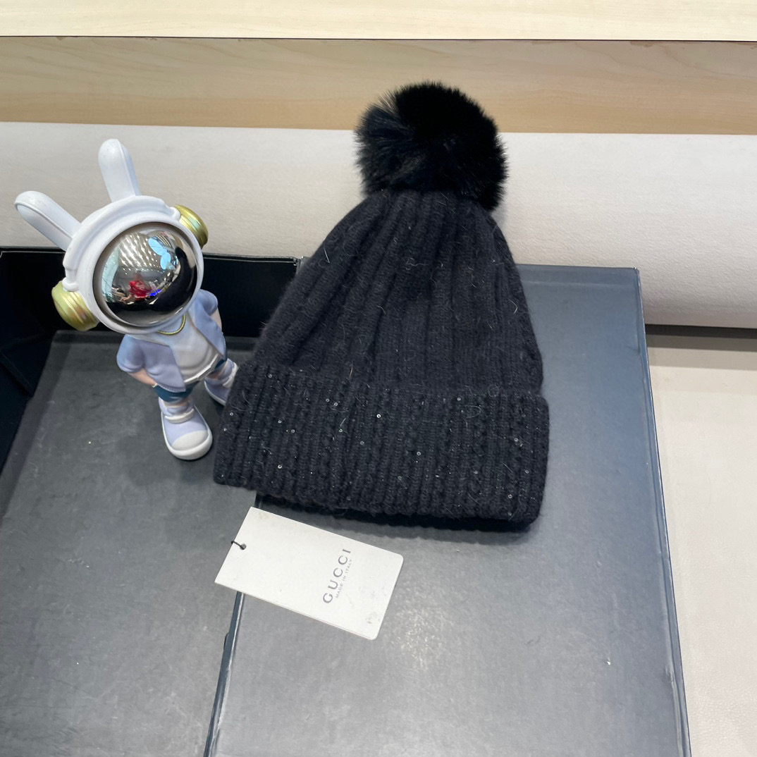 古奇GUCCI毛球毛线帽秋冬季加绒加厚韩版针织女百搭保暖套头护耳帽子