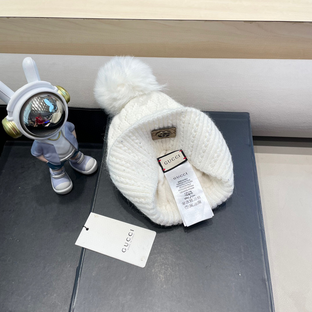 古奇GUCCI毛球毛线帽秋冬季加绒加厚韩版针织女百搭保暖套头护耳帽子