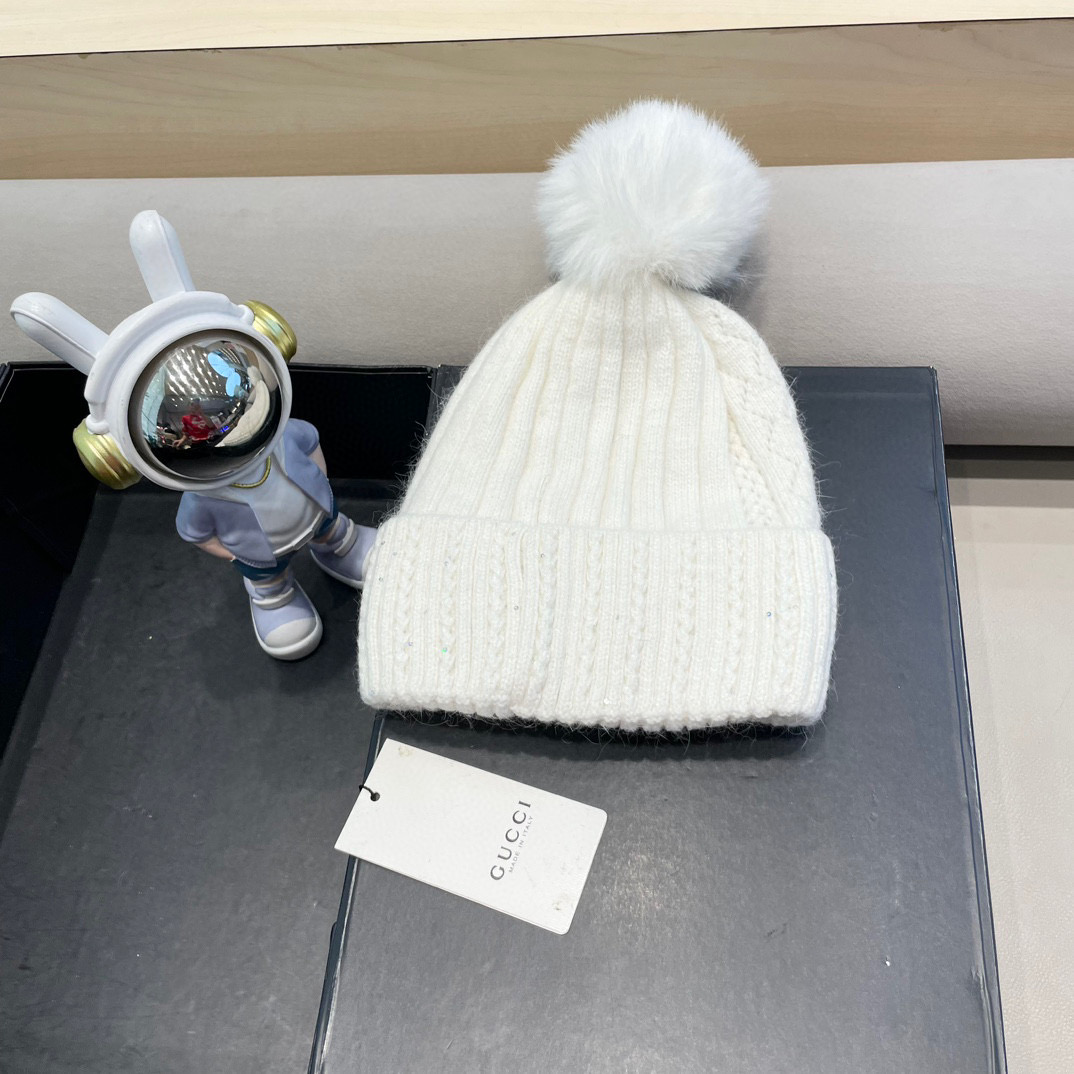 古奇GUCCI毛球毛线帽秋冬季加绒加厚韩版针织女百搭保暖套头护耳帽子