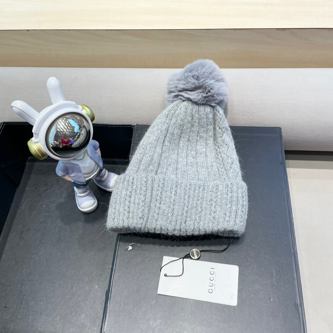 古奇GUCCI毛球毛线帽秋冬季加绒加厚韩版针织女百搭保暖套头护耳帽子