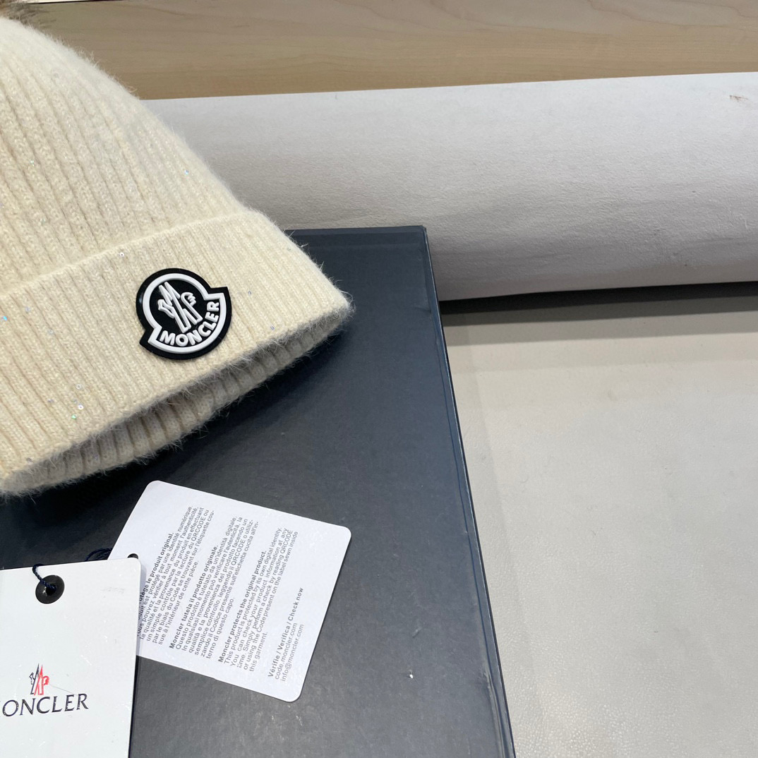 moncler冬季保暖毛球毛线帽欧美风经典针织帽男女同款冷帽圆顶街头羊毛潮