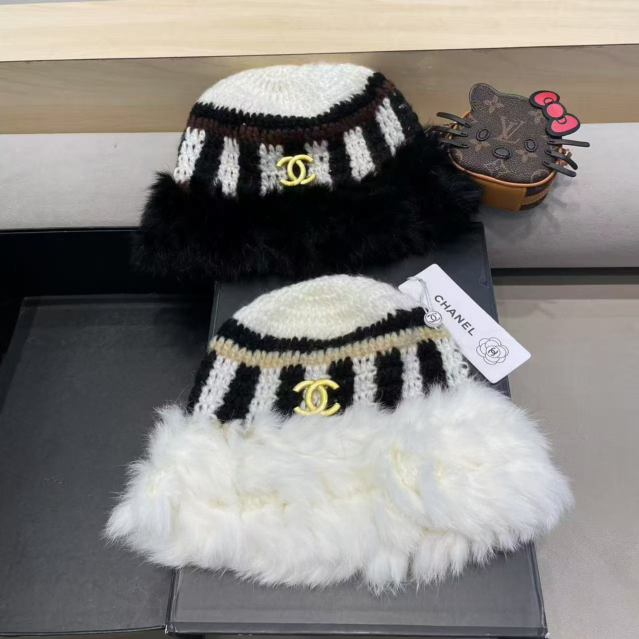 Chanel 兔毛边帽子女新款毛绒绒线帽秋冬保暖韩版百搭可爱休闲渔夫帽盆帽