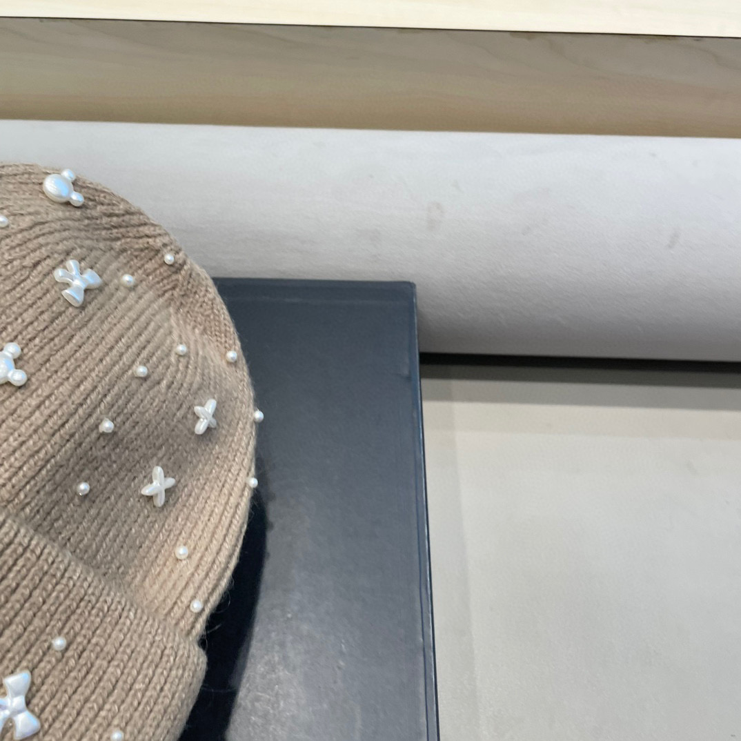 moncler秋冬兔毛混纺毛线帽手工小珍珠蝴蝶结白色针织帽女保暖防寒包头帽