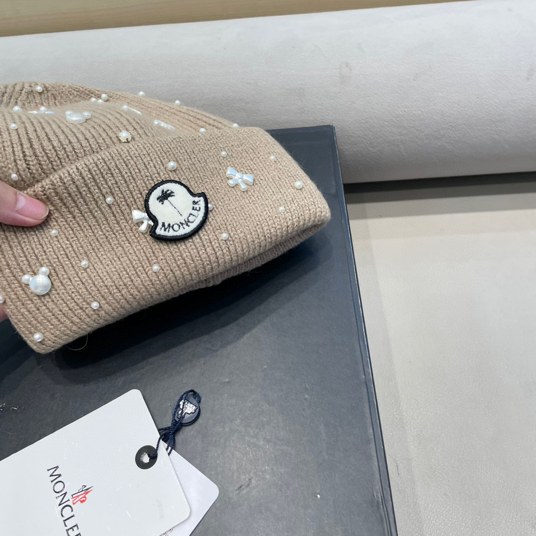 moncler秋冬兔毛混纺毛线帽手工小珍珠蝴蝶结白色针织帽女保暖防寒包头帽