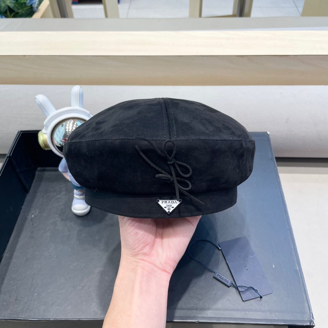 普拉达Prada贝雷帽女秋冬款新款显脸小韩系南瓜帽棕色画家帽春秋八角帽子