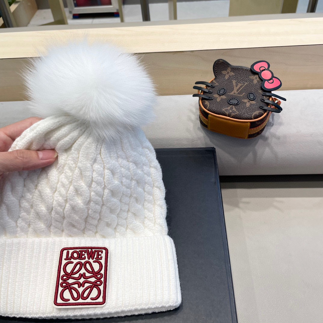 【LOEWE罗意威】早秋简约针织毛线帽，毛绒材质，非常百搭