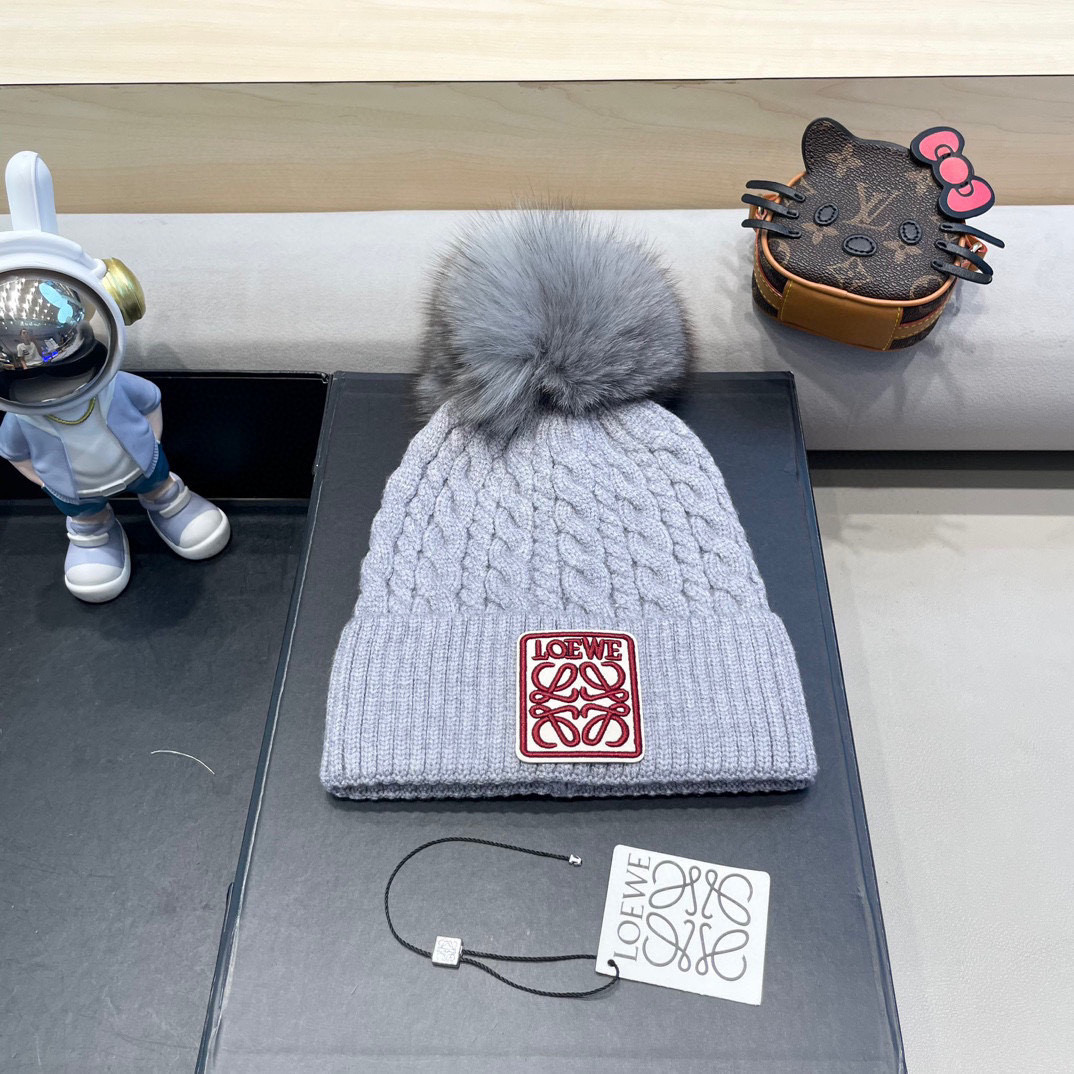 【LOEWE罗意威】早秋简约针织毛线帽，毛绒材质，非常百搭