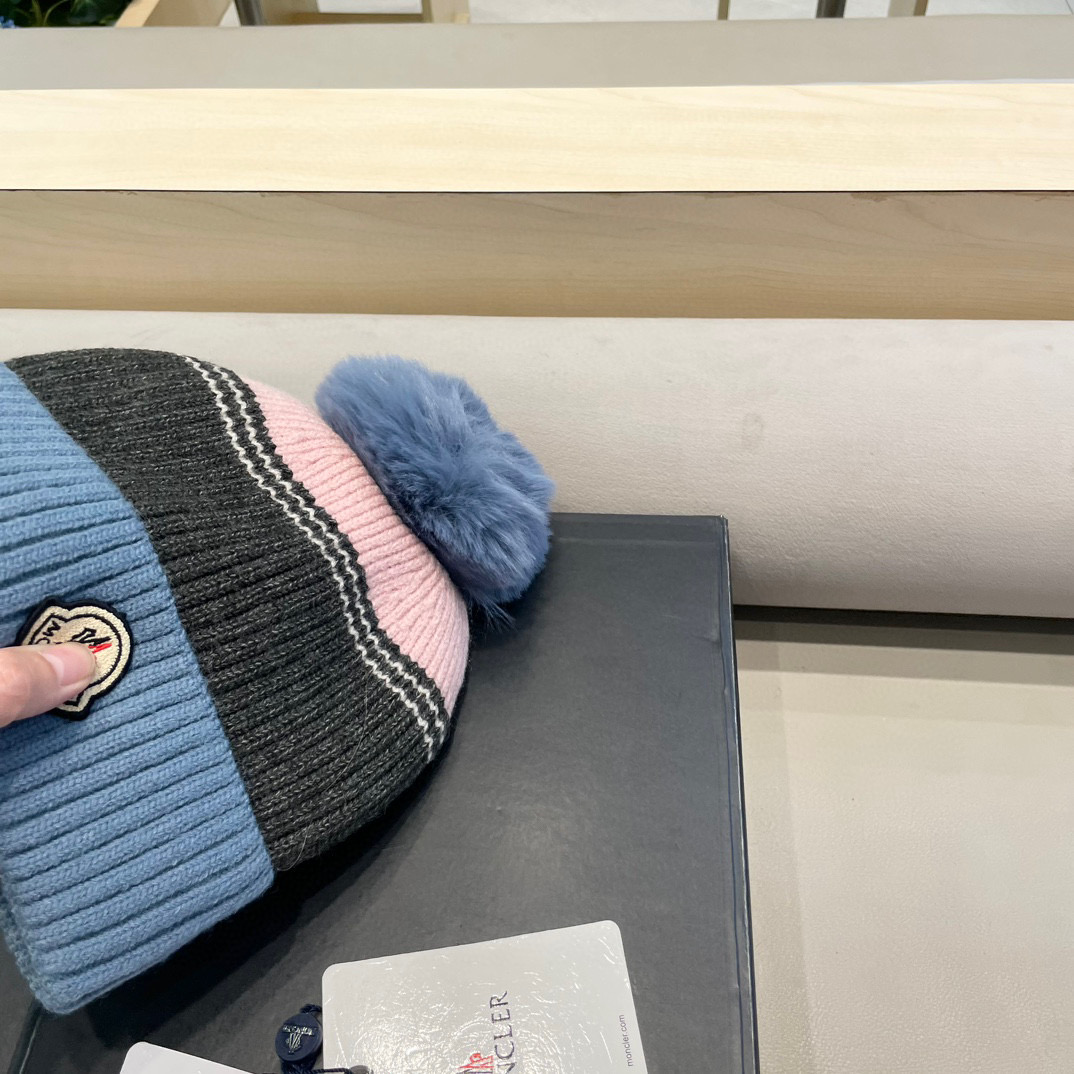 moncler撞色针织帽子女冬季韩版百搭大毛球毛线帽新款保暖卷边护耳帽
