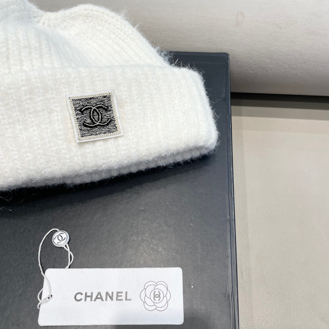 Chanel秋冬新款毛线帽子女韩版百搭护耳冷帽显脸小加厚针织保暖套头帽潮