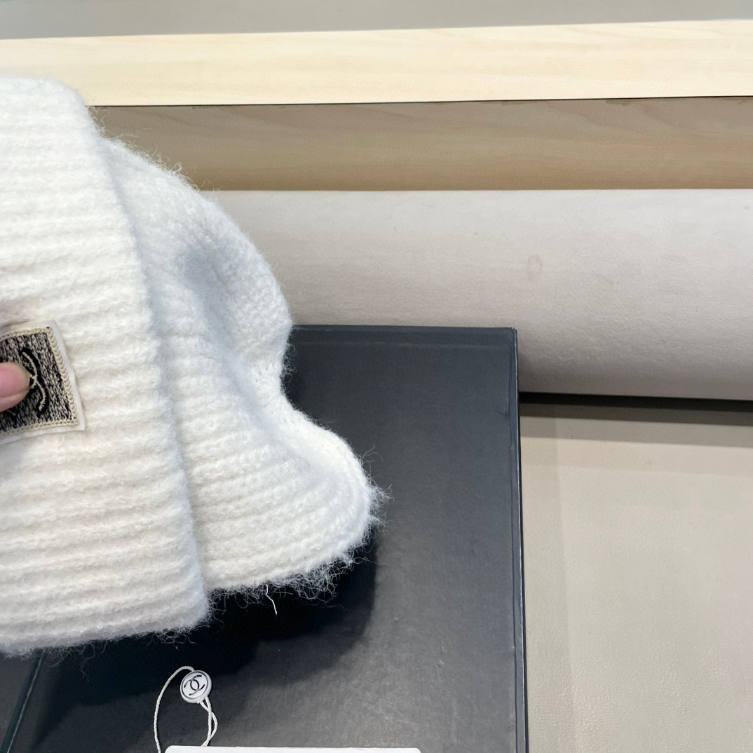 Chanel秋冬新款毛线帽子女韩版百搭护耳冷帽显脸小加厚针织保暖套头帽潮