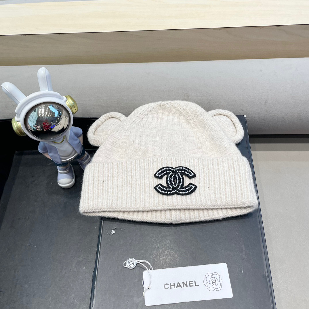 Chanel小熊耳朵针织帽女冬显脸小毛线帽保暖护耳大头围加厚新款可爱冷帽