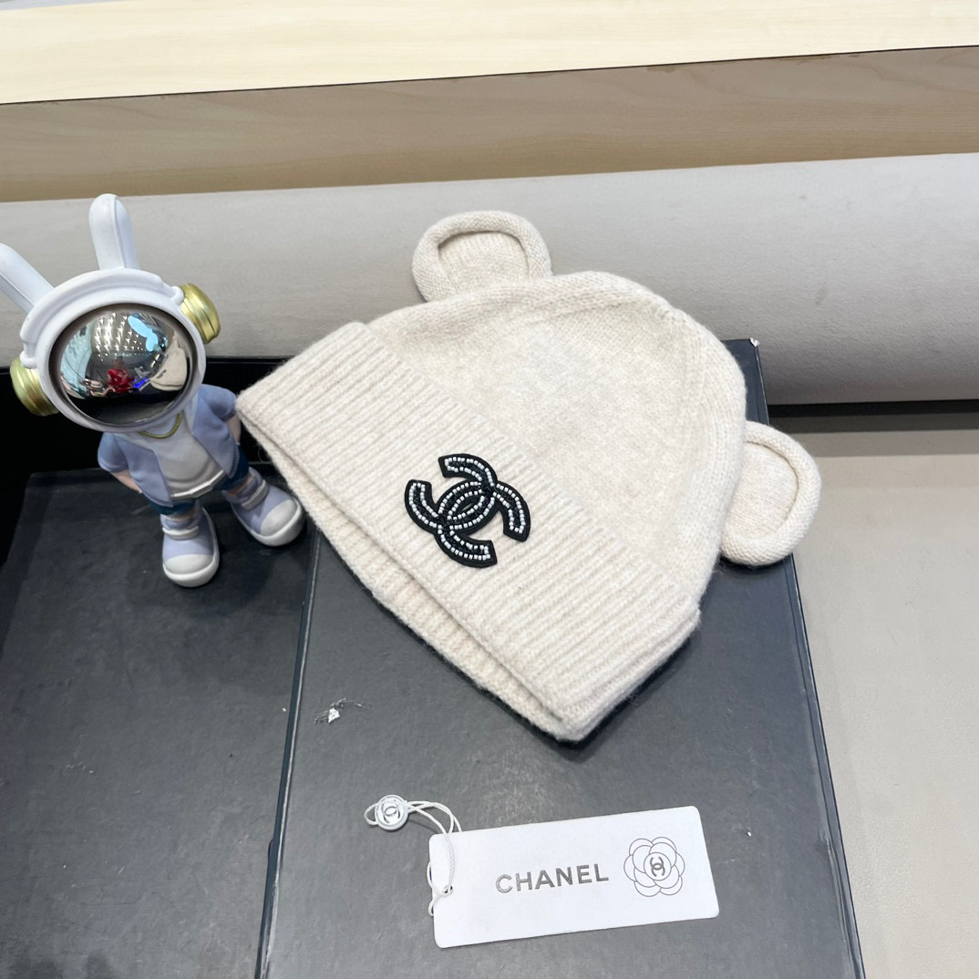 Chanel小熊耳朵针织帽女冬显脸小毛线帽保暖护耳大头围加厚新款可爱冷帽