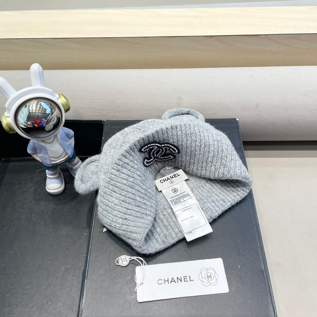 Chanel小熊耳朵针织帽女冬显脸小毛线帽保暖护耳大头围加厚新款可爱冷帽