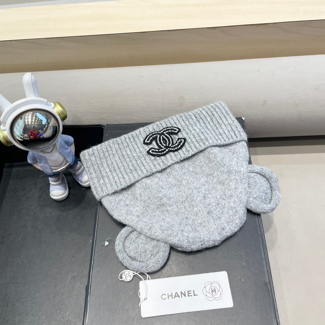 Chanel小熊耳朵针织帽女冬显脸小毛线帽保暖护耳大头围加厚新款可爱冷帽