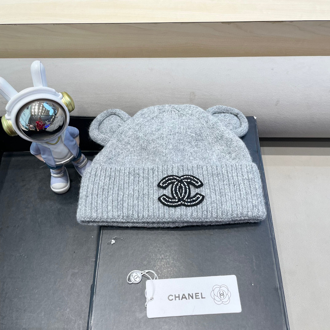 Chanel小熊耳朵针织帽女冬显脸小毛线帽保暖护耳大头围加厚新款可爱冷帽