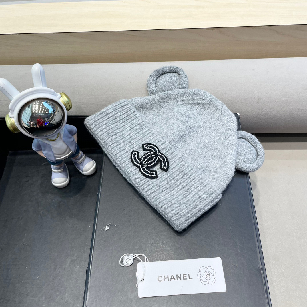 Chanel小熊耳朵针织帽女冬显脸小毛线帽保暖护耳大头围加厚新款可爱冷帽