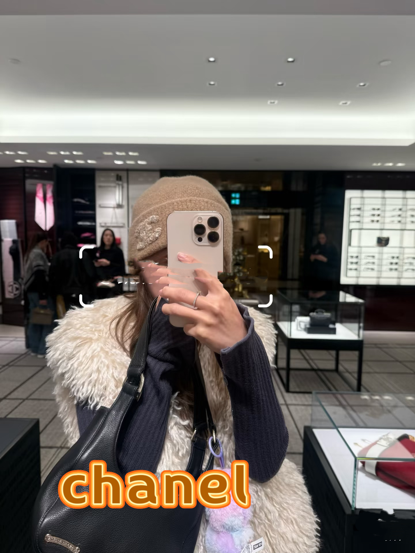 Chanel官网品质香奈儿秋冬网红时尚博主推荐款毛线帽，小红书爆款，手感超柔软舒适的针织线帽，弹性极佳！