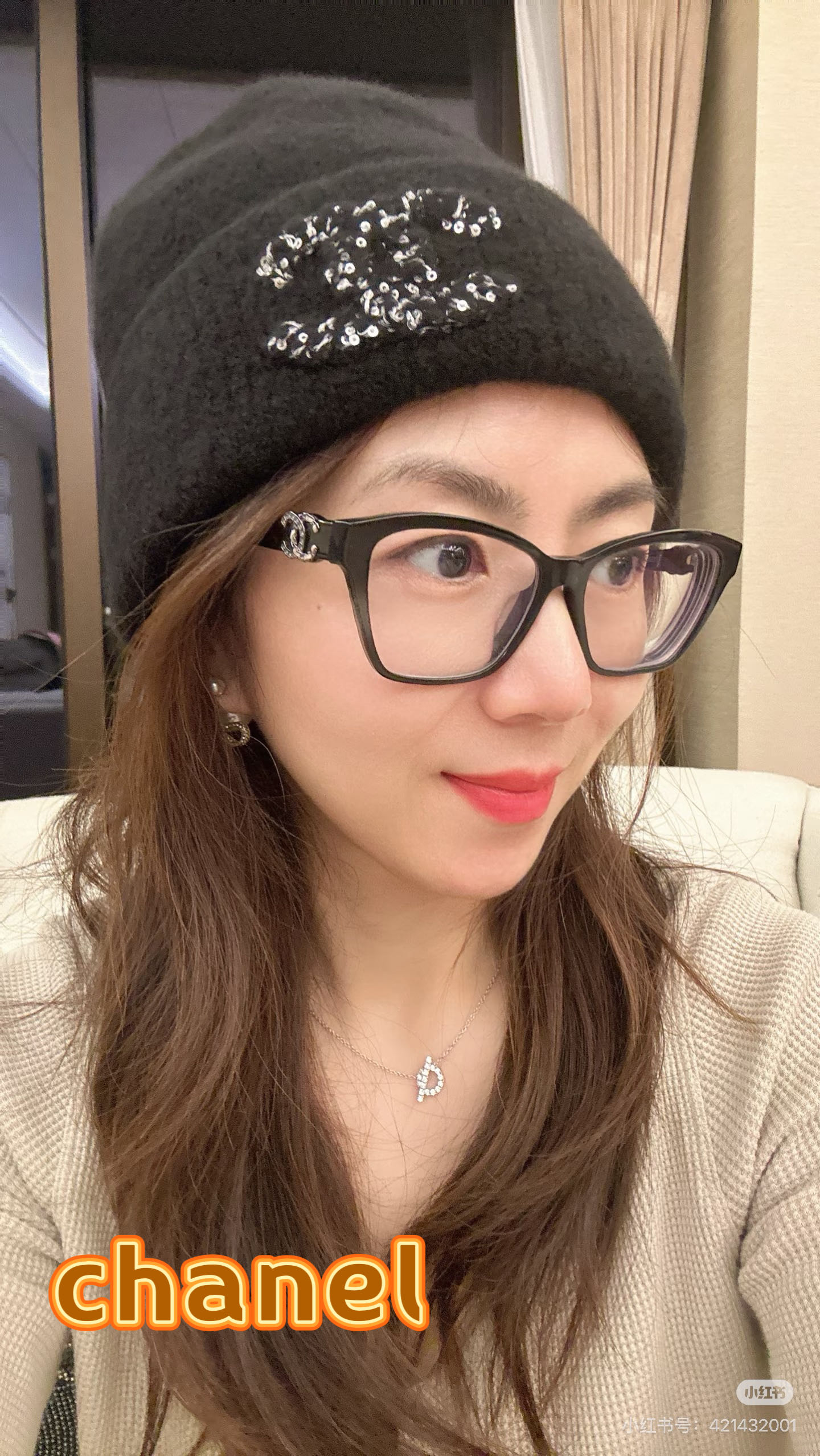 Chanel官网品质香奈儿秋冬网红时尚博主推荐款毛线帽，小红书爆款，手感超柔软舒适的针织线帽，弹性极佳！
