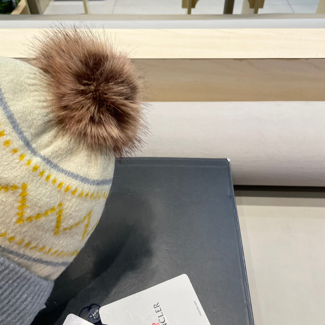 moncler新款冬季帽子百搭时尚针织套头包头毛线帽加绒加厚护耳防风保暖