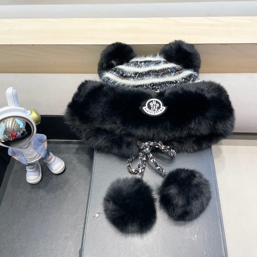 moncler 帽子女秋冬韩版可爱鹿角毛球护耳毛绒帽圣诞加厚东北雷锋帽骑车帽