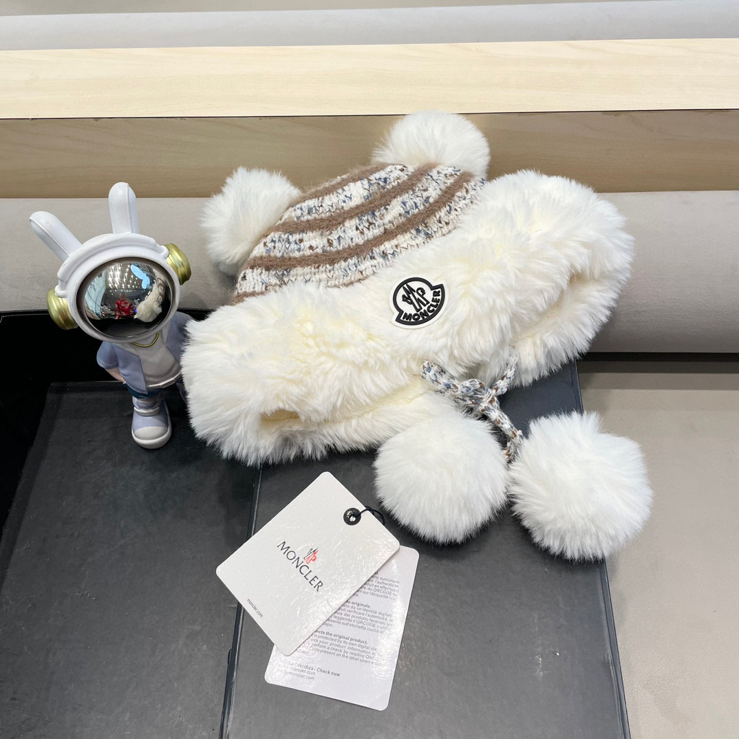 moncler 帽子女秋冬韩版可爱鹿角毛球护耳毛绒帽圣诞加厚东北雷锋帽骑车帽 