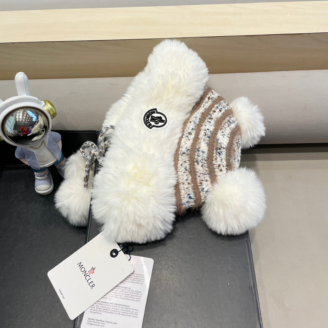moncler 帽子女秋冬韩版可爱鹿角毛球护耳毛绒帽圣诞加厚东北雷锋帽骑车帽 