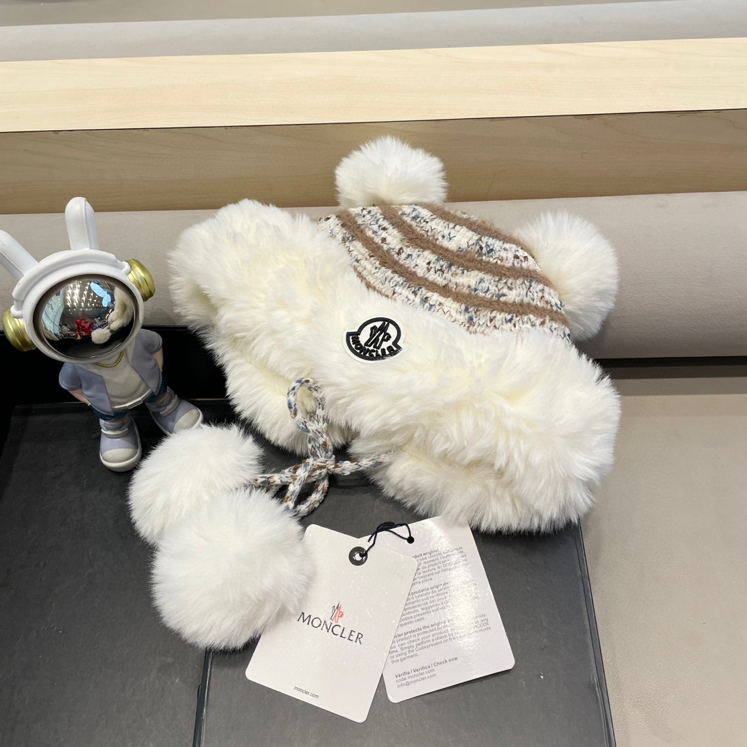 moncler 帽子女秋冬韩版可爱鹿角毛球护耳毛绒帽圣诞加厚东北雷锋帽骑车帽 