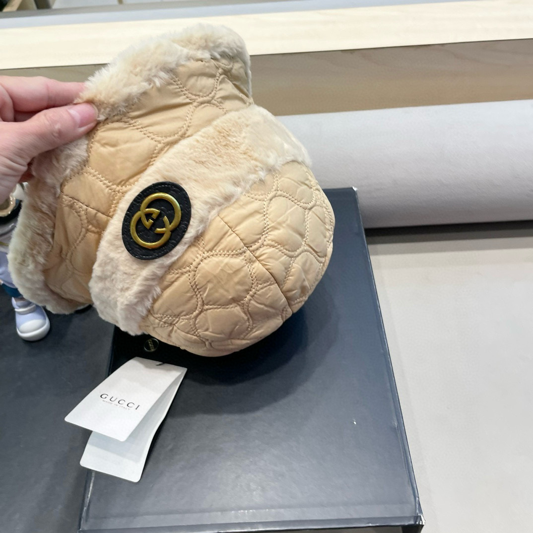 Gucci 毛绒帽子2025新款秋冬季百搭显脸小保暖渔夫帽女士日系网红水桶帽
