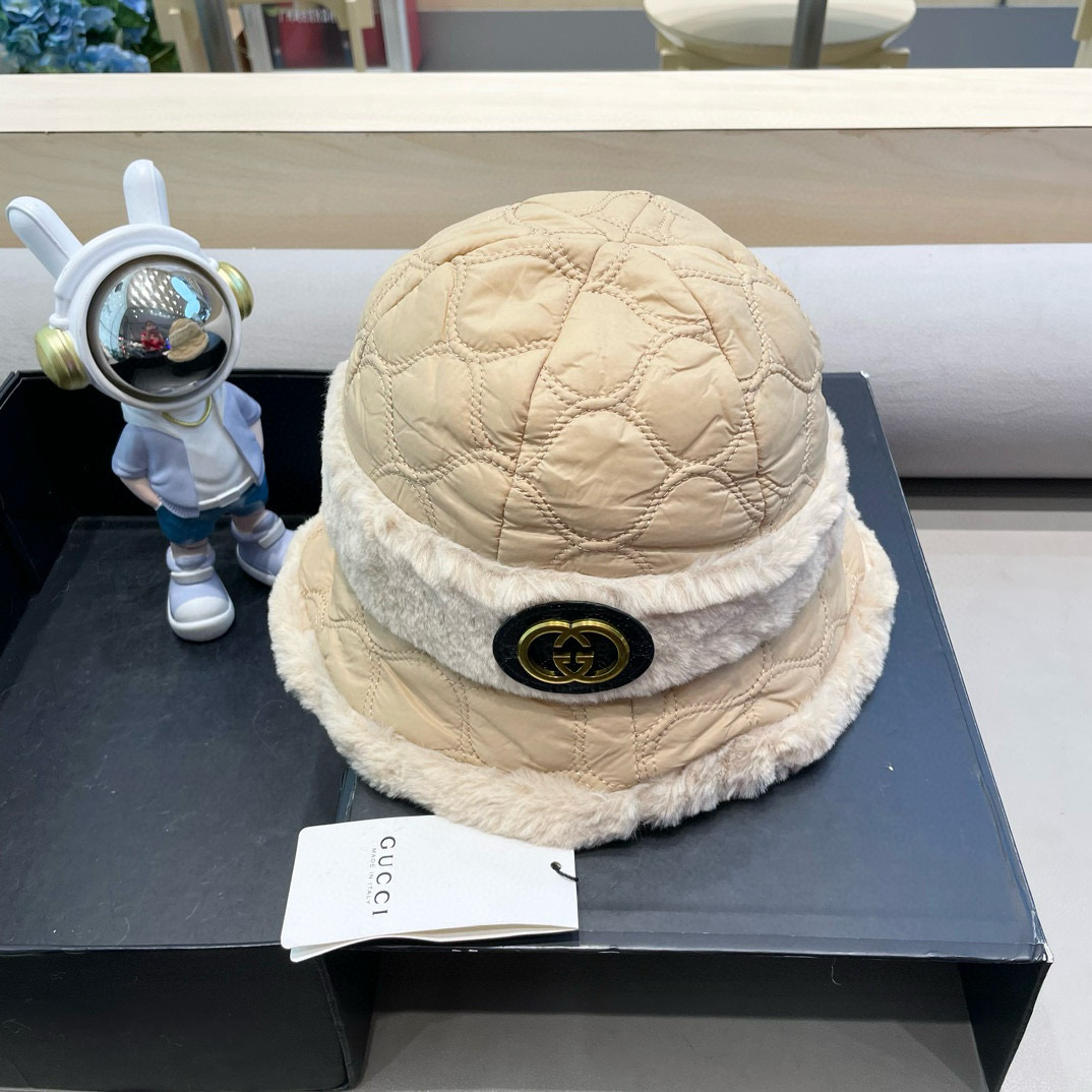 Gucci 毛绒帽子2025新款秋冬季百搭显脸小保暖渔夫帽女士日系网红水桶帽