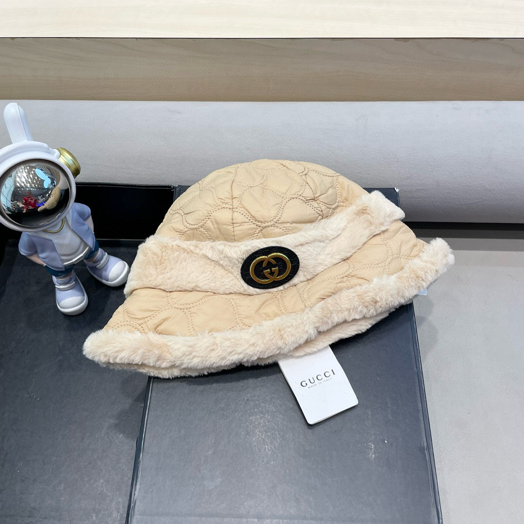 Gucci 毛绒帽子2025新款秋冬季百搭显脸小保暖渔夫帽女士日系网红水桶帽