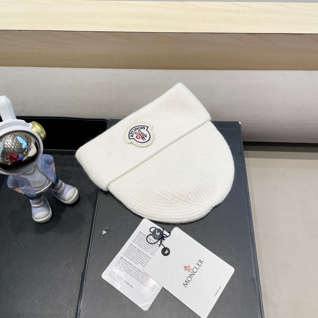 moncler高品质100绵羊🐑毛加兔毛帽子女秋冬保暖护耳针织帽大头围显脸小