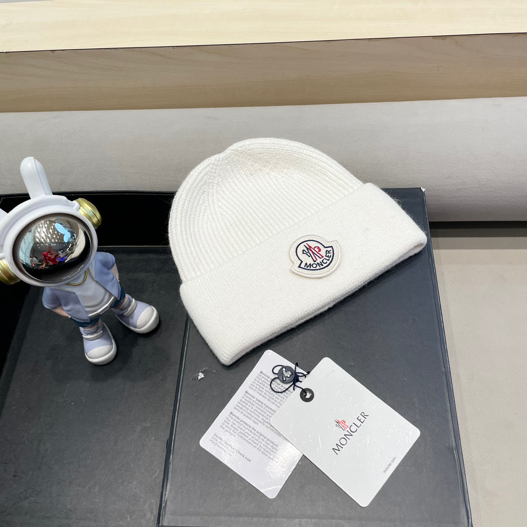 moncler高品质100绵羊🐑毛加兔毛帽子女秋冬保暖护耳针织帽大头围显脸小
