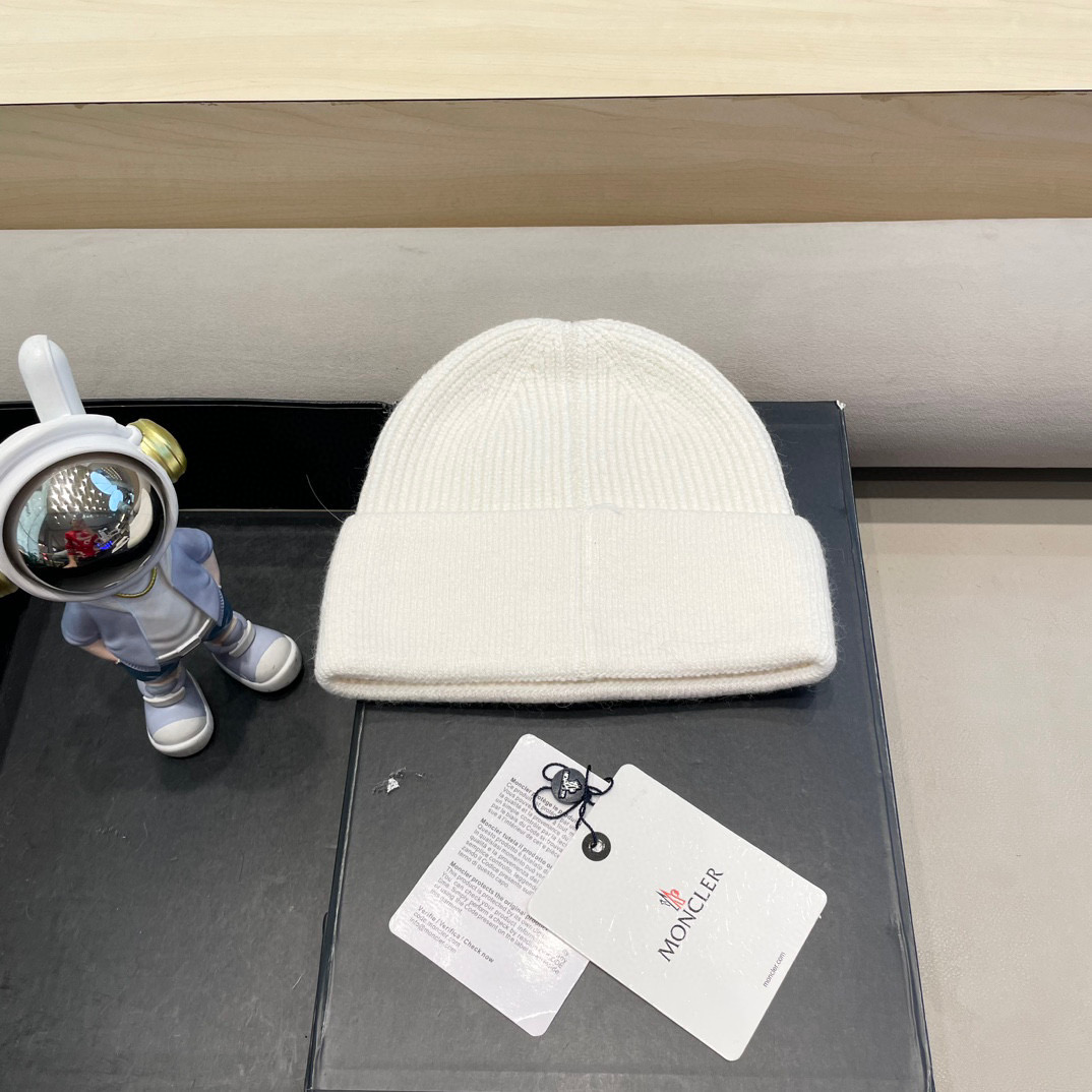 moncler高品质100绵羊🐑毛加兔毛帽子女秋冬保暖护耳针织帽大头围显脸小