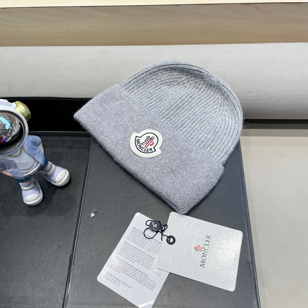 moncler高品质100绵羊🐑毛加兔毛帽子女秋冬保暖护耳针织帽大头围显脸小
