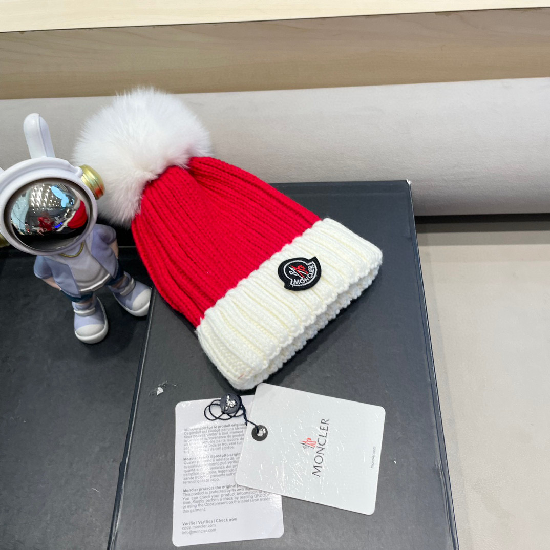 moncler法国定制标冬季保暖针织帽女时髦百搭狐狸毛球拼色可爱毛线帽子