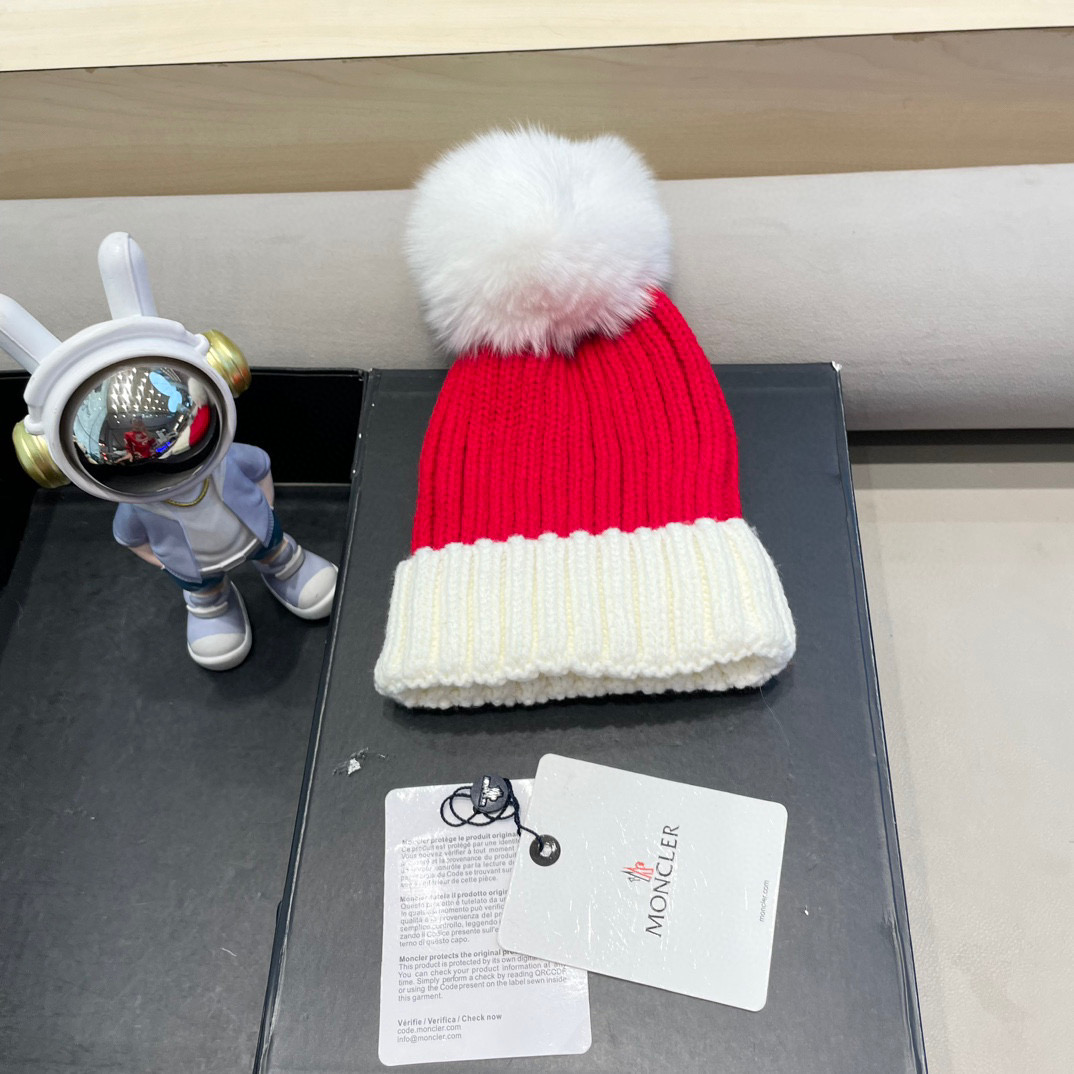 moncler法国定制标冬季保暖针织帽女时髦百搭狐狸毛球拼色可爱毛线帽子